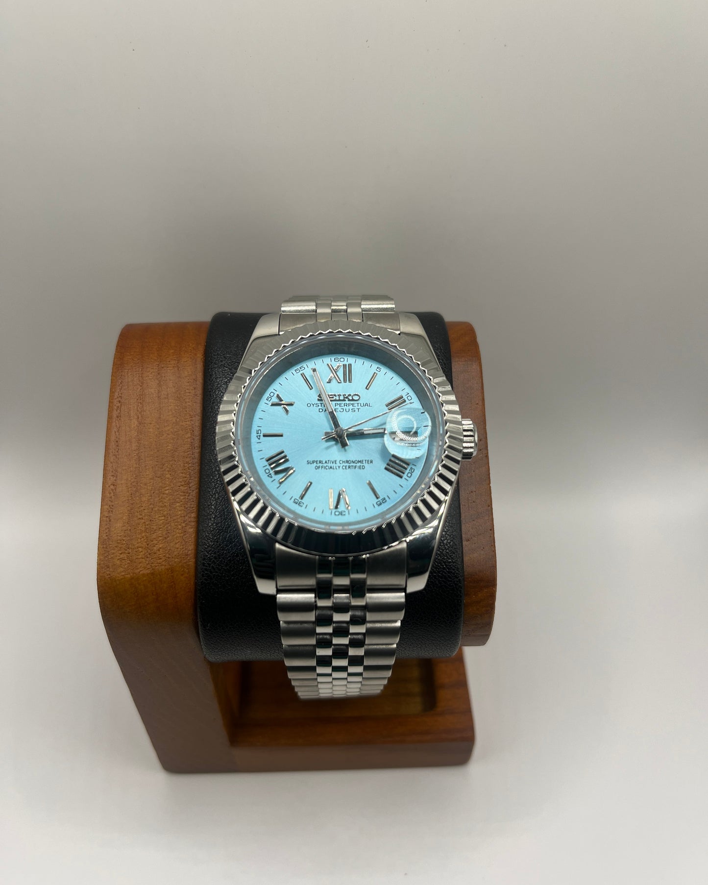 Date NavyBlue Dial
