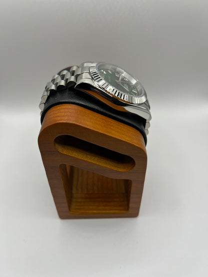 Date RomanGreen Dial